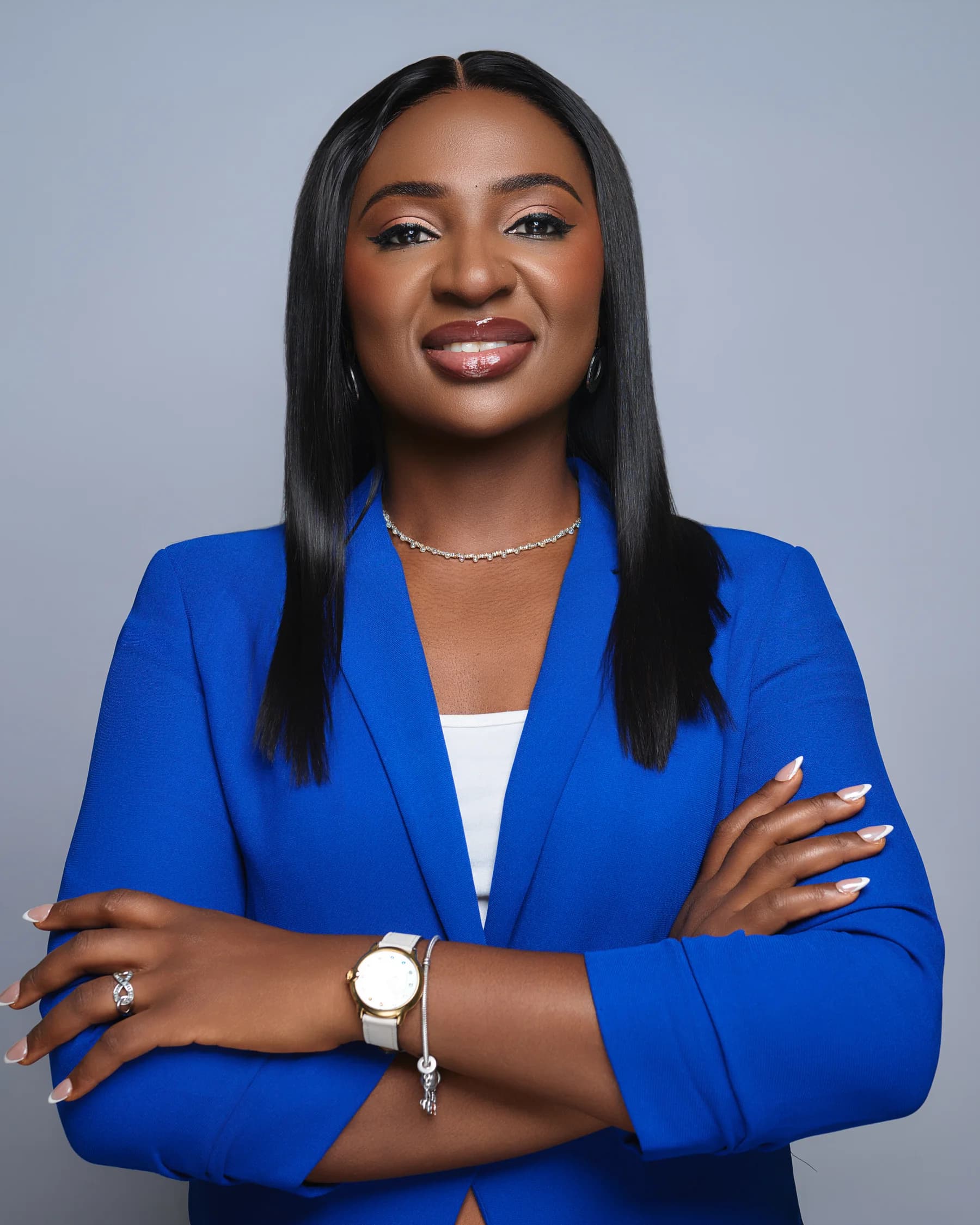 Executive portrait in Dubai by Deine Photography, subject in a blue blazer